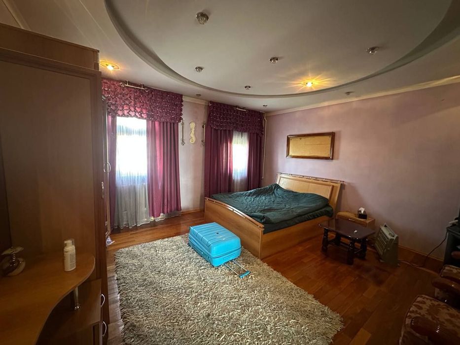 Шайхонтохур лабзак Ц-13 4/6/9.90м2 Срочно Продам квартиру