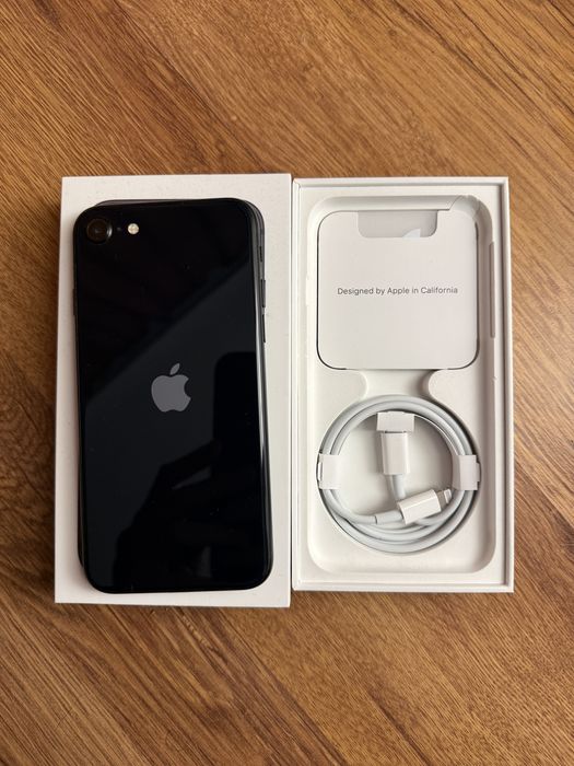 iPhone SE 3, 64GB, Midnight, коментар по цената