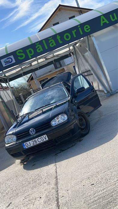 Se vinde vw golf 4 1.9 axr 101 2003