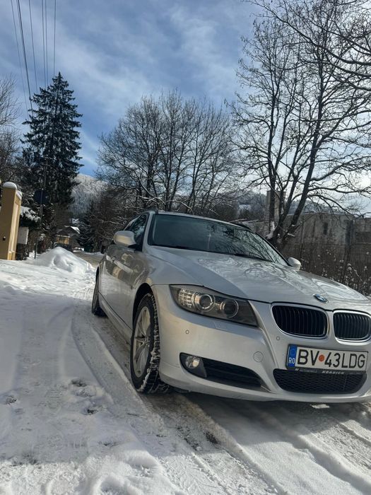 De vînzare BMW seria 3 ,an de fabricație 2011 , model 2012 e 91,  5200