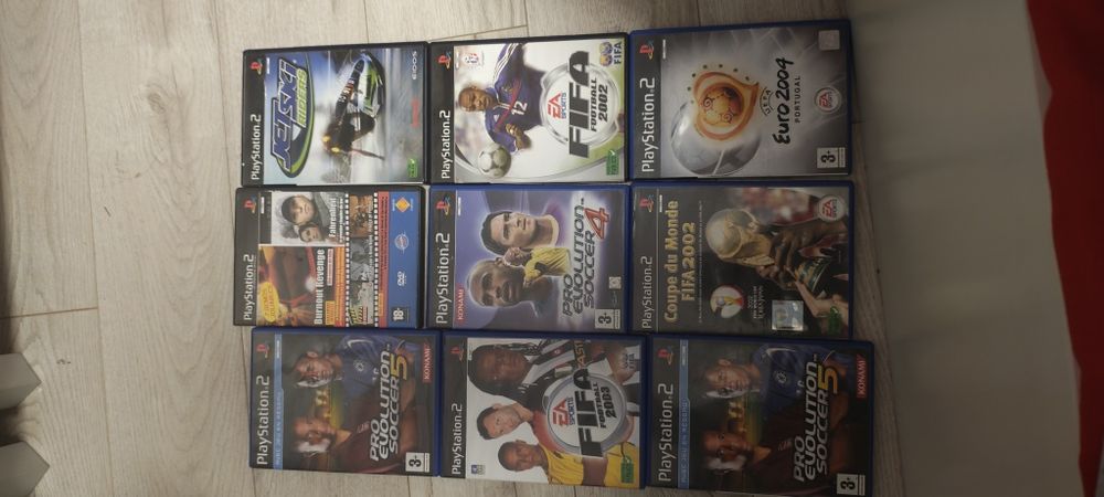 Ps2 cu 2 manete si jocuri originale