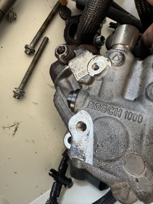 Горивна система за бмв е60 е61 2.0d 177кс