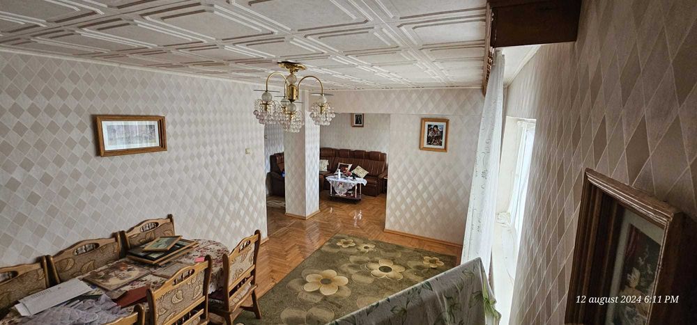 Apartament 3 camere, ultracentral, pe aleea pietonală, cu boxă