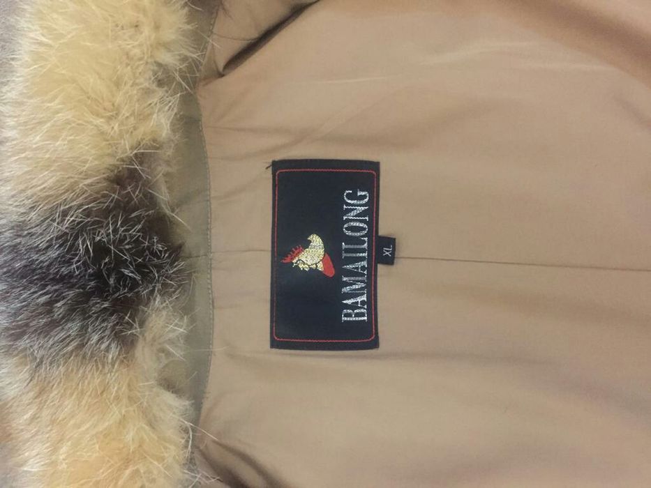 Женская пехора пальто.