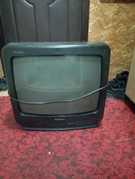 Продаю телевизор и приставка