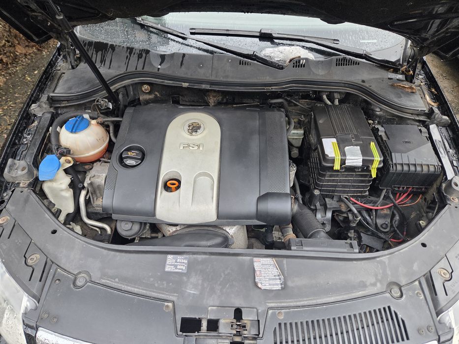 VW Passat B6 1.6 FSI: 295k km REALI. Fără rugină, fără secrete,