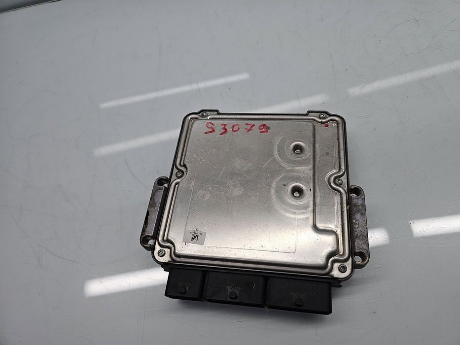 Calculator motor ECU  Dacia Lodgy [Fabr 2012-2020] 237102213R 1.5 dCi