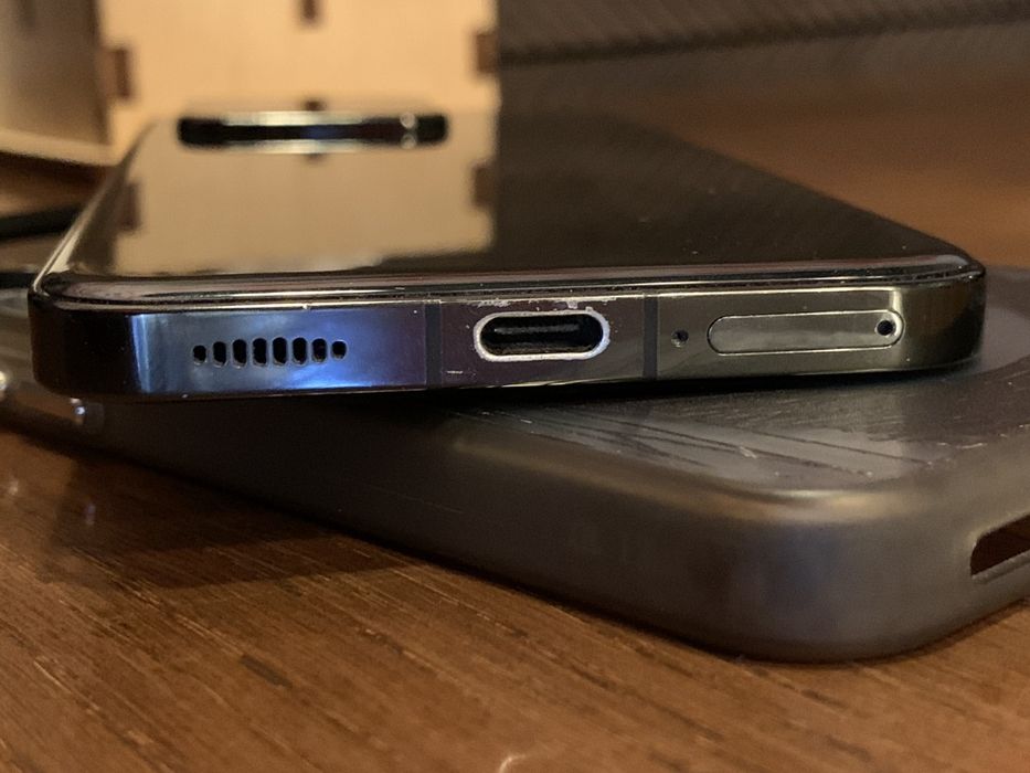 Xiaomi 13 | 8/256 ГБ