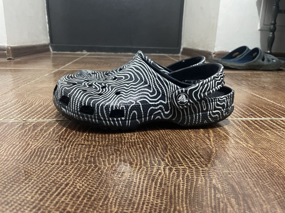 Продам Crocs оригинал