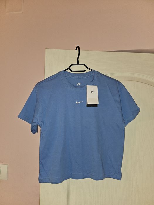 Tricou Nike Crop topp