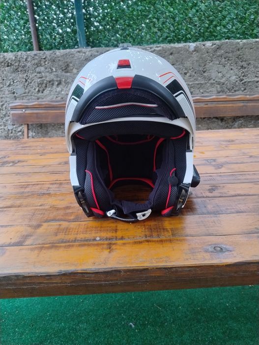 Каска nolan n104