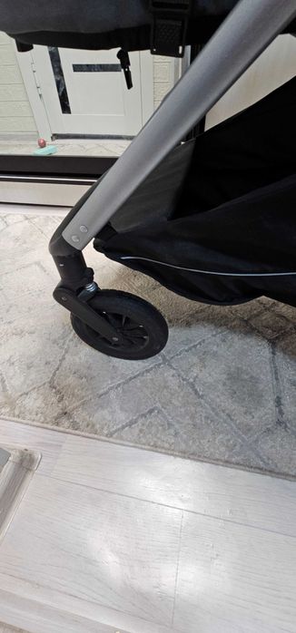 Детская коляска в отличном состоянии