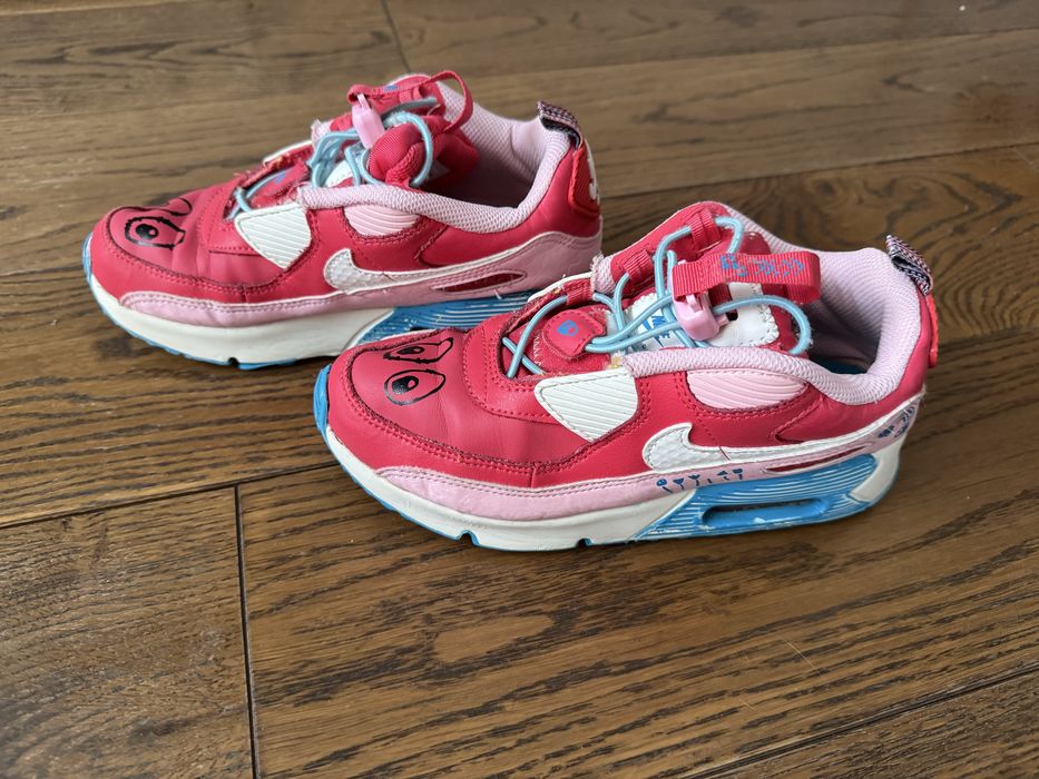 Спортни обувки за момиче