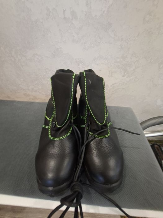 Спец.обувь рабочии новый