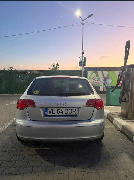 Masina audi a3.