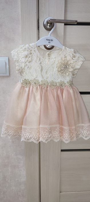 Продам пакет платьев