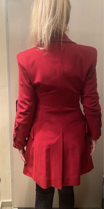 Ново дамско палто Emporio Armani