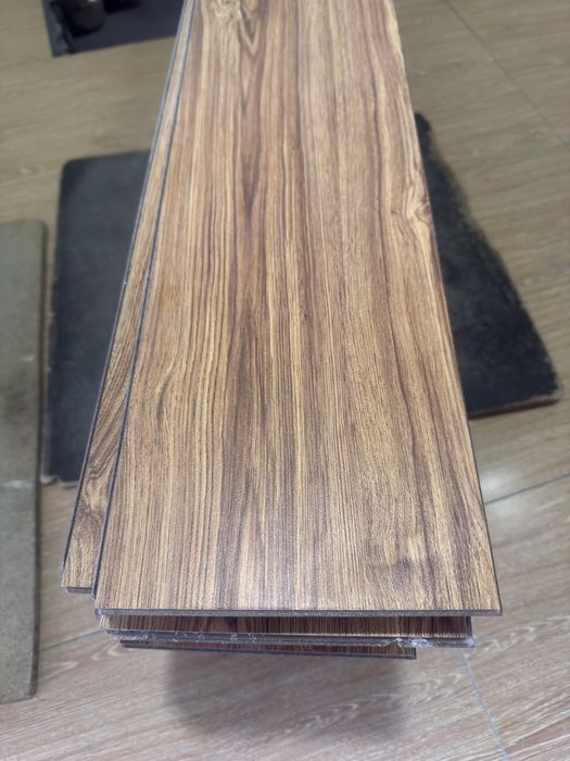 Tarket sotiladi 20kv