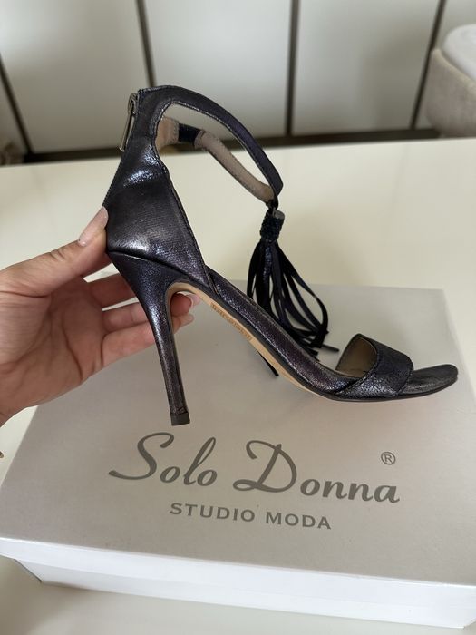 Sandale cu toc Solo Donna