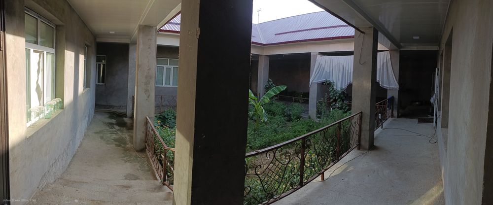 Уй ховли сотилади.