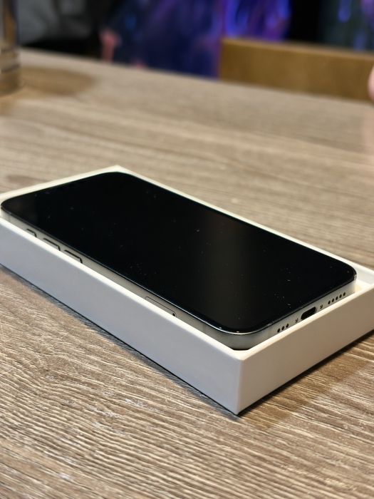 Iphone 17e black 256gb esim