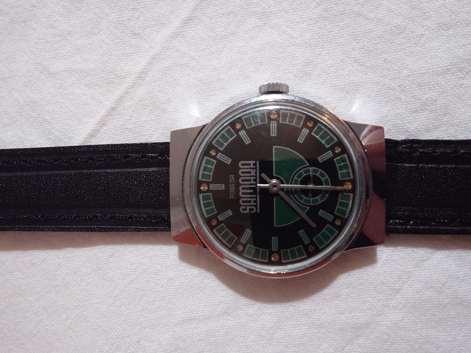 Съветски механичен часовник - Победа „Самара“ – работещ.