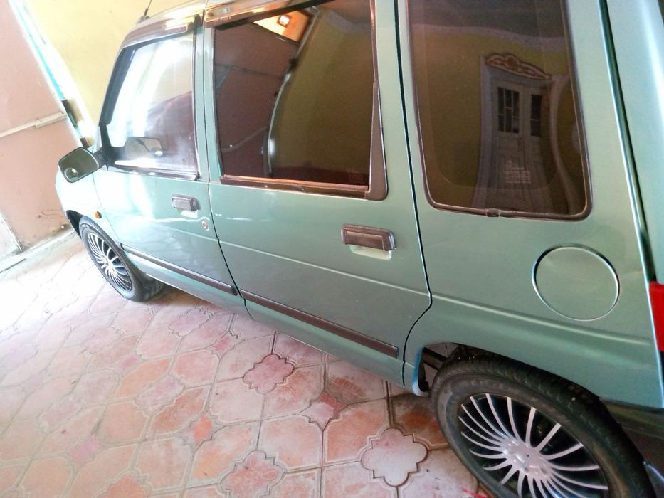 Tiko sotiladi 1999-yil karobka