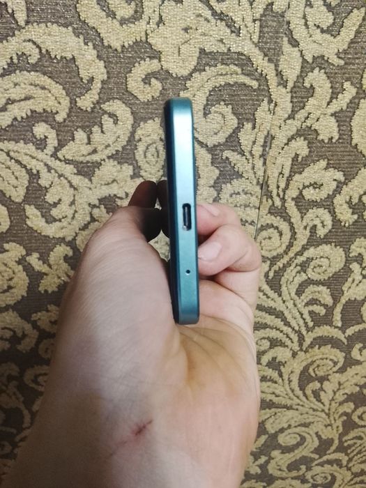 Продаю Редми А3 в хорошем состоянии