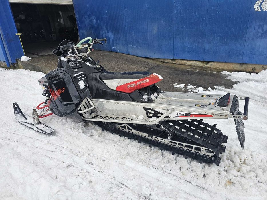 Snowmobil Polaris RMK