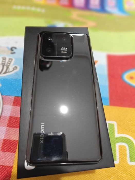 Xiaomi 13 pro 256