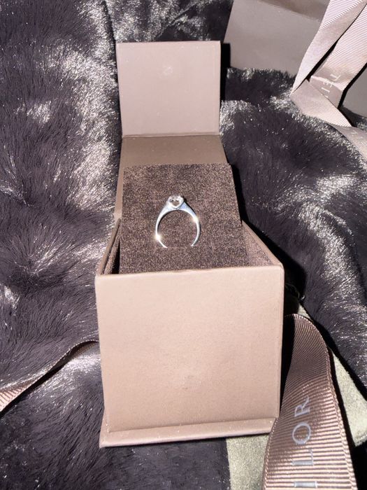 Vand inel de logodna cu diamant  Teilor