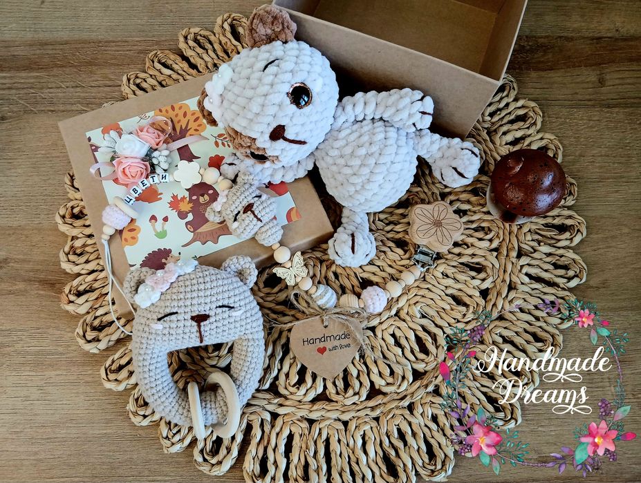 Подарък за бебе, плетени играчки, клипс