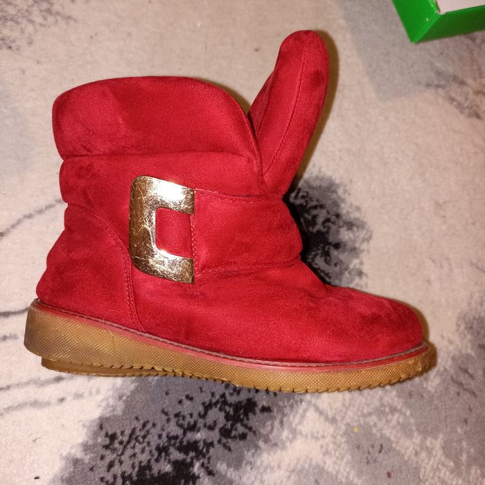 Зимние ботинки .