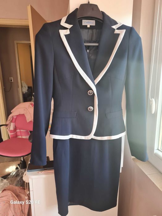 Рокля със сако костюм