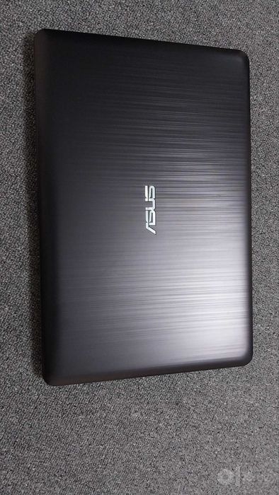 ASUS noutbuk sotiladi