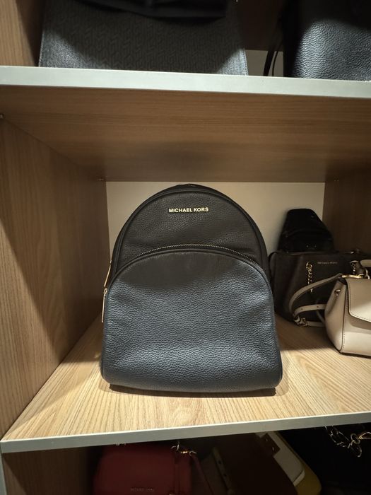 Сумки в отличном состояний