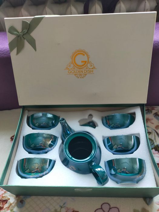 Набор чайник с кесюшками