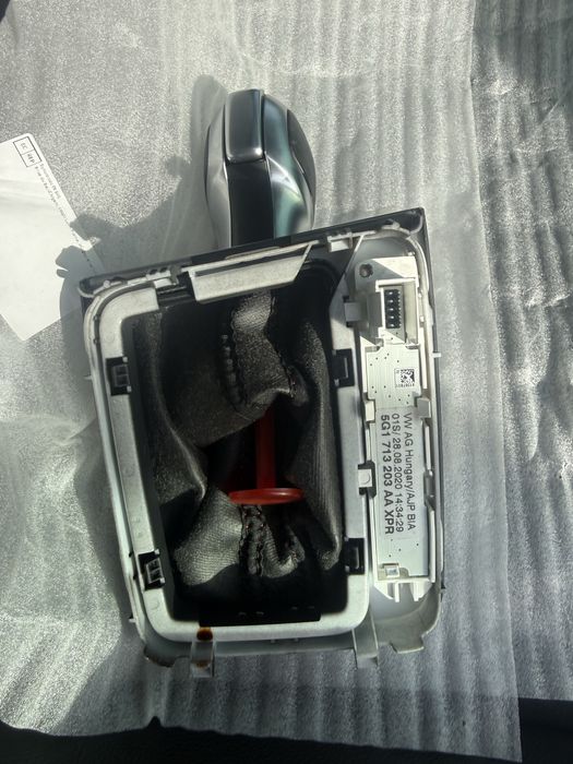 VW Golf GTI MK 7.5 2018- Фарове,стопове и декорация за предна броня