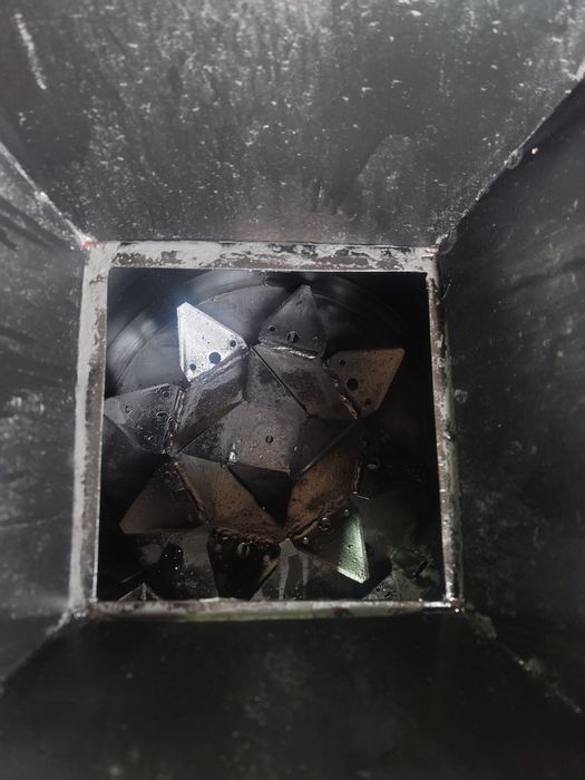 DRABILKA STANOKLAR SOTILADI

220 voltdan 170 voltgacha ishlaydi

Yangi