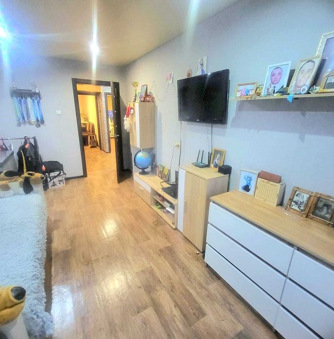 Продам 3 комнатную Улучшенной планировки 3 микрорайон