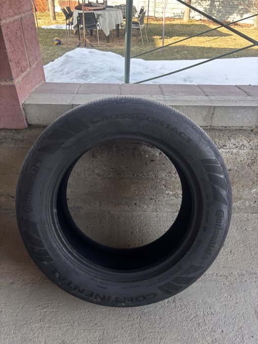 Продам летнию резину Continental