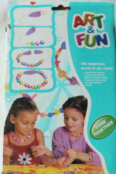 Piguin Cantaret Set Margelute