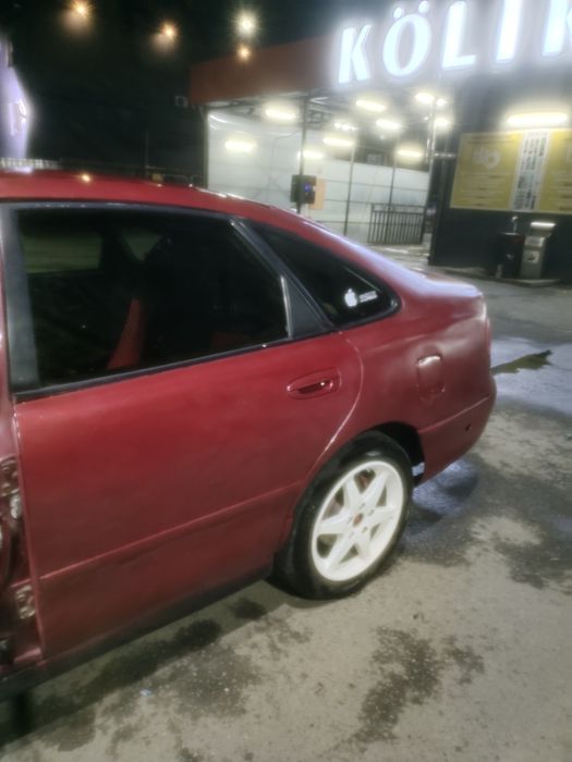 Mazda cronos 2л рассмотрю варианты