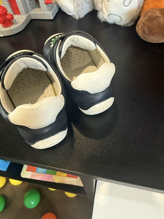 Geox tutim marimea 23