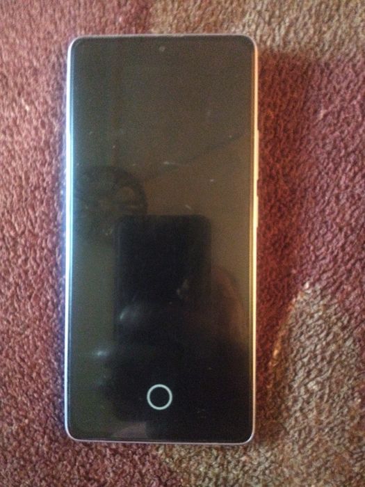 Здравствуйте Обменяю Смартфон