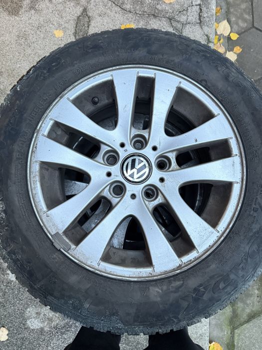 Зимни гуми с алуминиеви джанти за бус 205/65/16