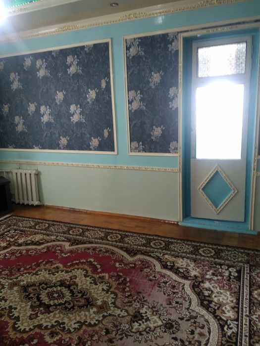 Беруни метро узига 1 хонали студентга ижара