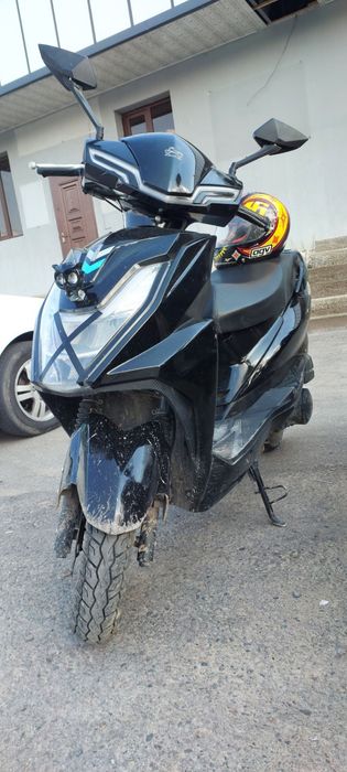 Скутер 125 кубов обмен пишите варианты