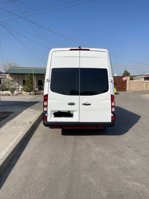 Jac avtomobili sotiladi