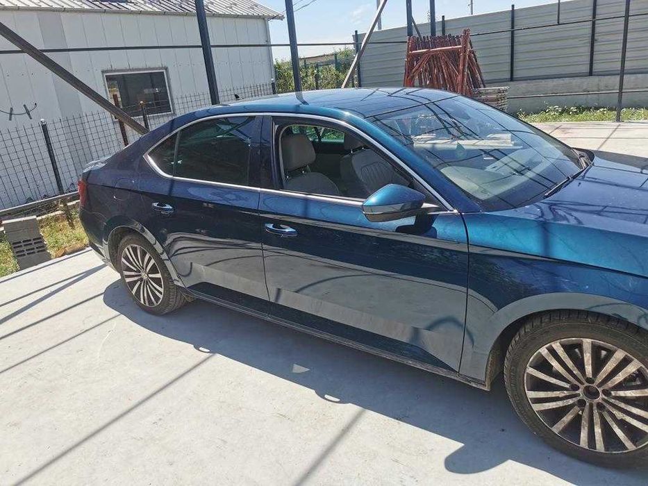 usa usi skoda superb 3 lw5q usa fata spate superb 3 lw5q